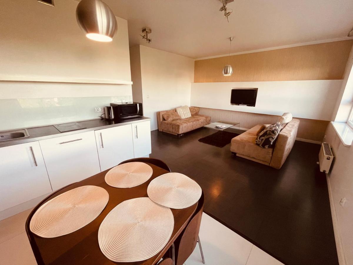Apartamenty Ktw Debowe Tarasy 卡托维兹 外观 照片